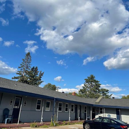Itascan Motel Grand Rapids Exterior photo